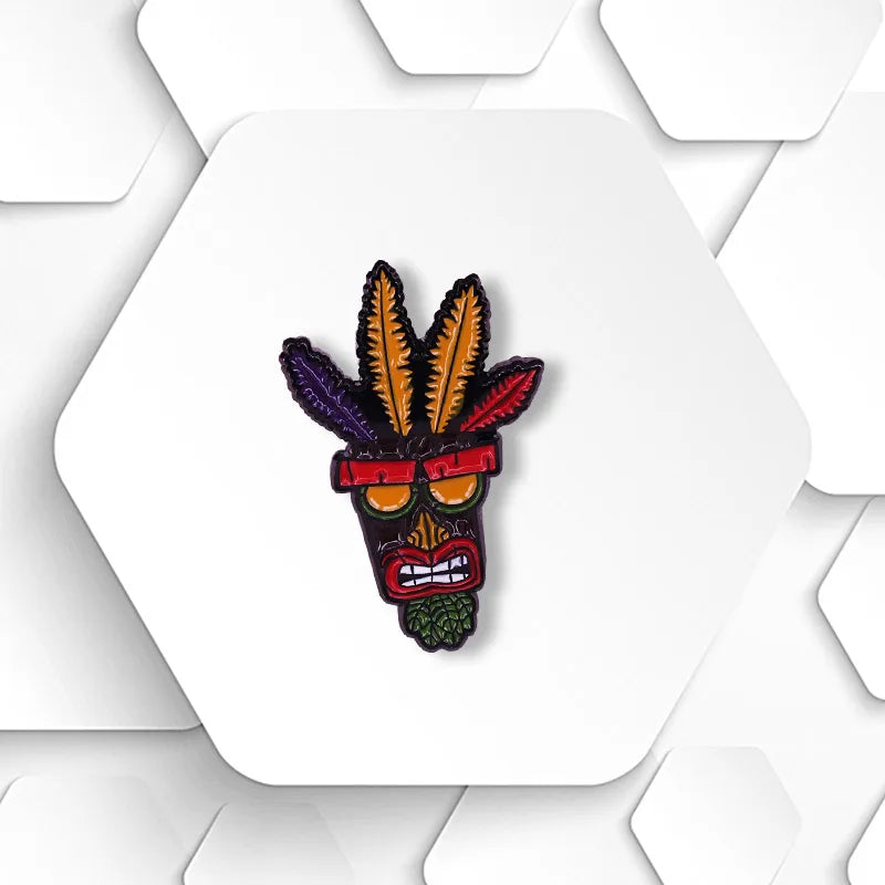 Retro 90's Gaming Cool Crash Bandicoot Brooch Collection Woah! Aku Aku Mask Badge Honest Adventure Video Game Fans gift